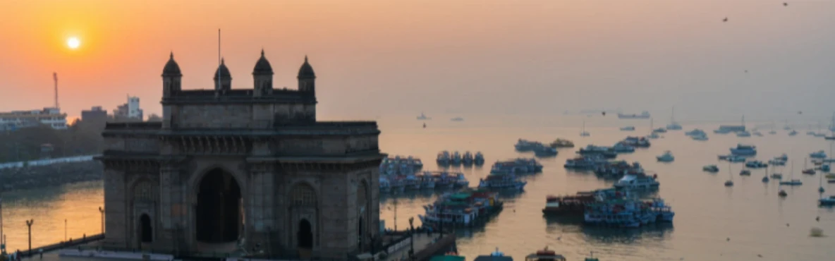 Catching Sunrise at the Gateway of India: A Peaceful Mumbai Morning