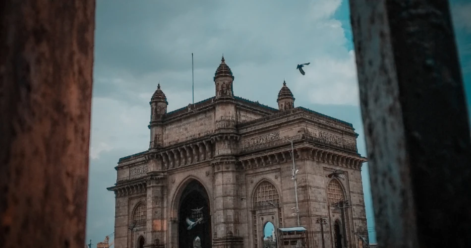 Catching Sunrise at the Gateway of India: A Peaceful Mumbai Morning
